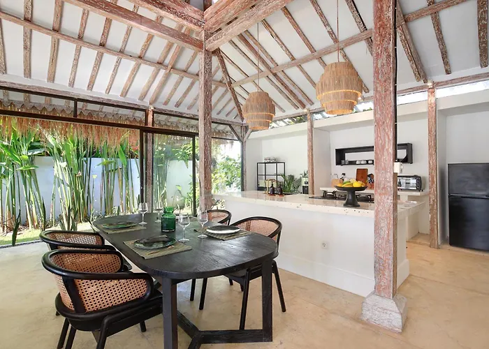 Maison Pastis Canggu